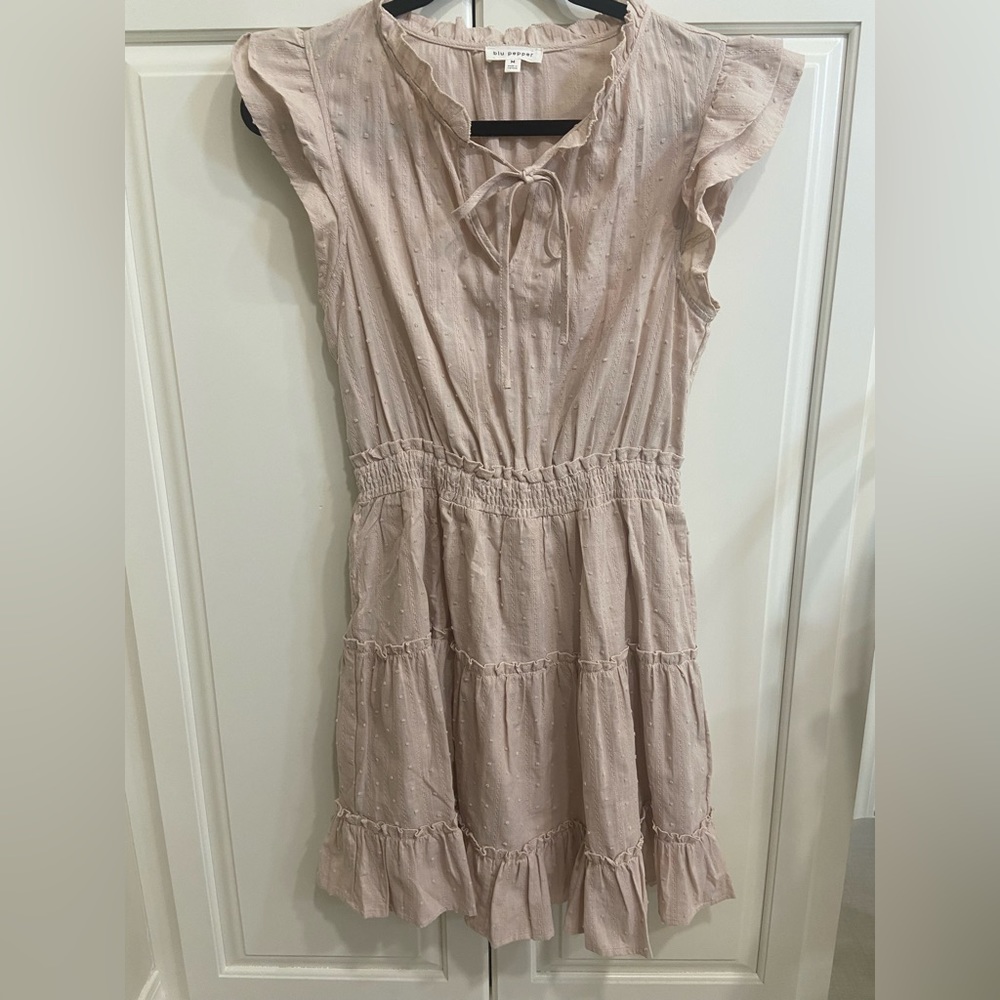 blu pepper nude/blush dress size medium